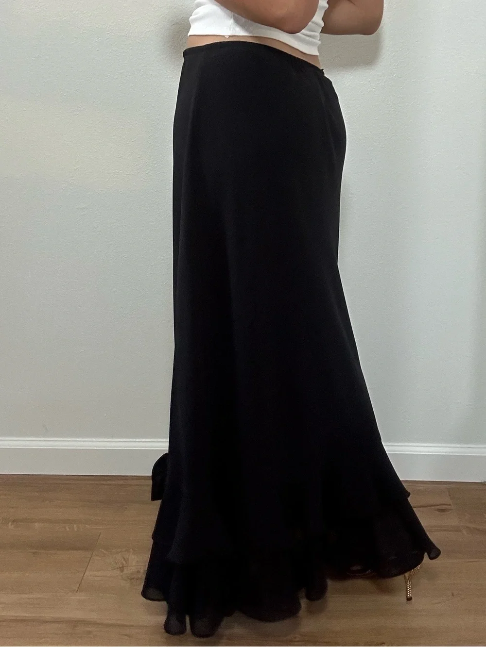 Vintage Dressbarn Y2K Black Ruffle-Hem Maxi Skirt Rosette Chiffon Size L - Picture 4 of 12